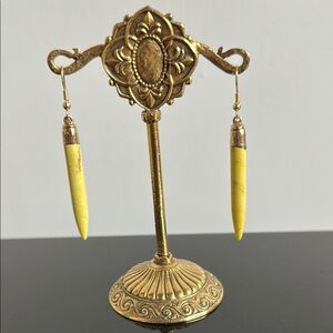 Yellow spike  Earrings!